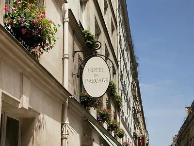 Hotel De L'Arcade Paris 3*,